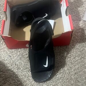 Nike Kid’s Black Sandals
